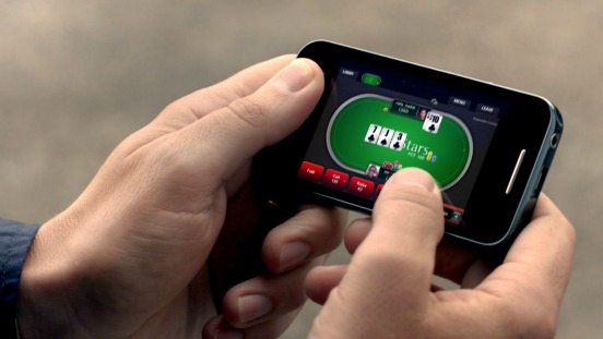 Six Simple Yet Essential Mobile Poker Playing Tips